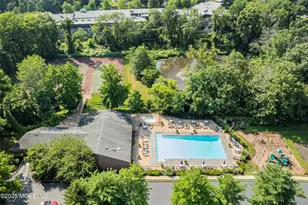 8 Ann Ct, Tinton Falls, NJ 07724 - Photo 22