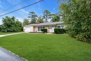 145 Spray Ave, Beachwood, NJ 08722 - Photo 4