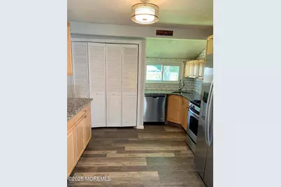 10 Oakwood Drive, Howell Township, NJ 07731 - Photo 4