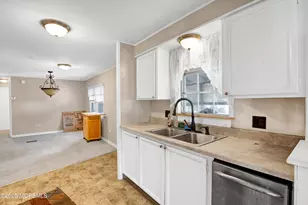 70 Woodchuck Pkwy, Whiting, NJ 08759 - Photo 16