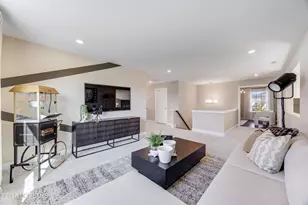 109 Fillmore Dr, Monroe Township, NJ 08831 - Photo 20