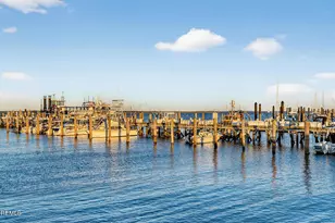 10 E Garfield Ave, Atlantic Highlands, NJ 07716 - Photo 4