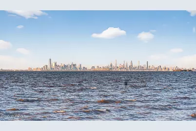 8 E Garfield Avenue, Atlantic Highlands, NJ 07716 - Photo 4