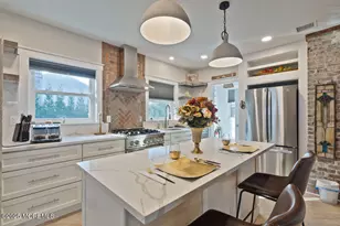 25 Shrewsbury Ave, Highlands, NJ 07732 - Photo 16