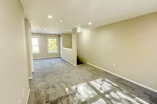 58 Agostina Dr, Holmdel, NJ 07733 - Photo 4