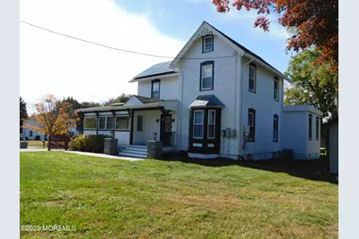 1 Desai Court, Freehold, NJ 07728 - Photo 2