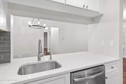 1301 Commons #1, East Brunswick Township, NJ 08816 - Photo 12