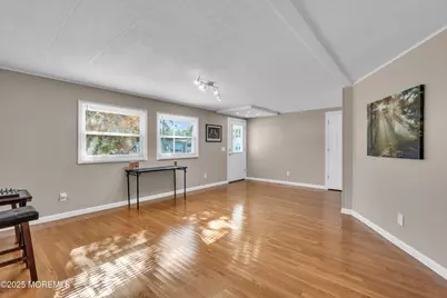 166 Mockingbird Way, Whiting, NJ 08759 - Photo 6