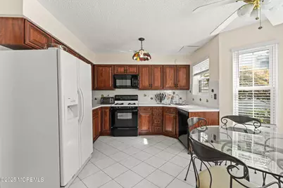 39 Gimbel Place, Ocean Twp, NJ 07712 - Photo 10