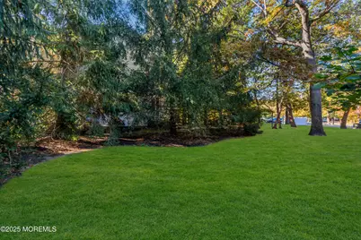31 Lexington Court, Holmdel, NJ 07733 - Photo 38