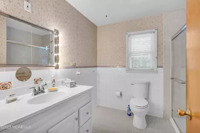 32 Camelot Drive, Toms River Township, NJ 08755 - Photo 20