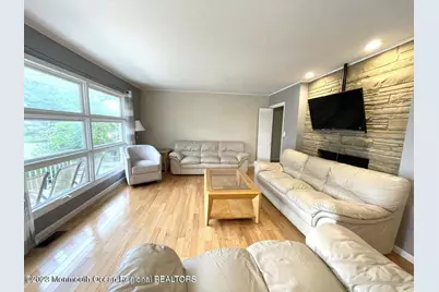 254 Garfield Avenue, Oakhurst, NJ 07755 - Photo 18