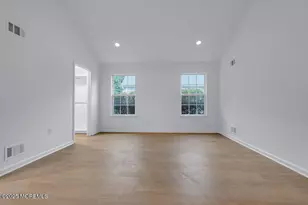 2 Schoolhouse Ln, Lakewood, NJ 08701 - Photo 32
