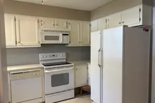 455B Portsmouth Dr, Lakewood, NJ 08701 - Photo 8