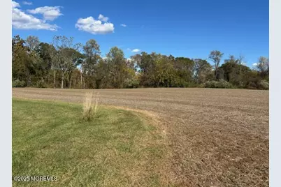 168 Burlington Path Road, Cream Ridge, NJ 08514 - Photo 4