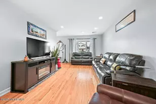 9 Tralee Rd, Hazlet Township, NJ 07730 - Photo 10