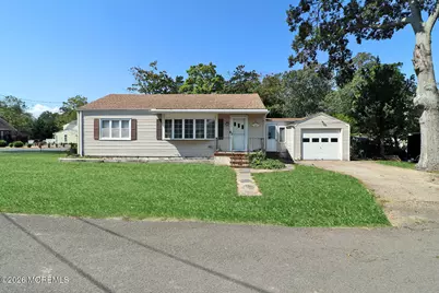 17 Pennsylvania Avenue, Waretown, NJ 08758 - Photo 2