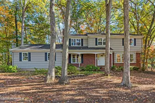 4 Brookside Dr, Colts Neck Township, NJ 07722 - Photo 6