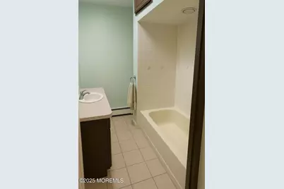 56 Hudson Avenue, Hazlet Township, NJ 07734 - Photo 4