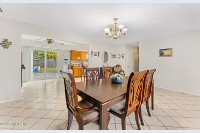 915 Morris Avenue, Lakewood, NJ 08701 - Photo 8