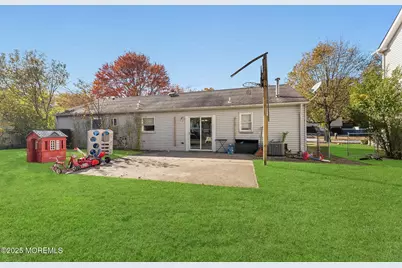 915 Morris Avenue, Lakewood, NJ 08701 - Photo 20