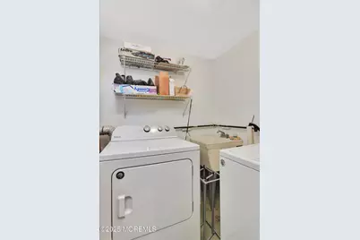 389 Jeffries Street, Perth Amboy, NJ 08862 - Photo 20