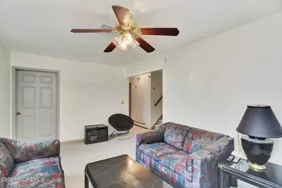 389 Jeffries Street, Perth Amboy, NJ 08862 - Photo 18