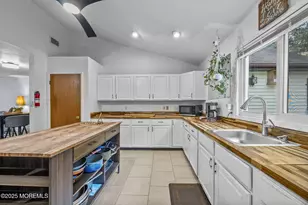 954 Vaughn Ave, Toms River Township, NJ 08753 - Photo 14