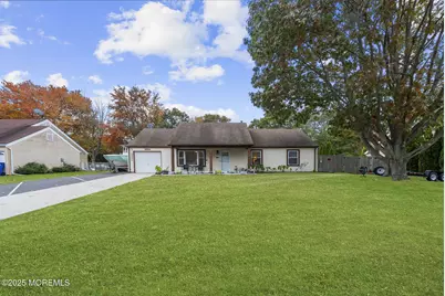 954 Vaughn Avenue, Toms River Township, NJ 08753 - Photo 2