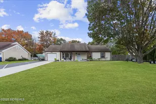 954 Vaughn Ave, Toms River Township, NJ 08753 - Photo 2