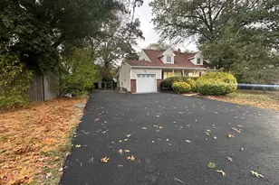 1709 Commonwealth Blvd, Toms River Township, NJ 08757 - Photo 1