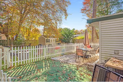 605 Sinclair Avenue, Lanoka Harbor, NJ 08734 - Photo 18