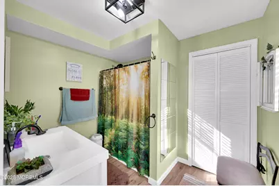 605 Sinclair Avenue, Lanoka Harbor, NJ 08734 - Photo 14