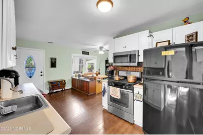 605 Sinclair Avenue, Lanoka Harbor, NJ 08734 - Photo 6