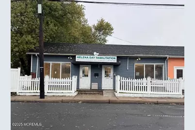 900 Union Avenue, Union Beach, NJ 07735 - Photo 12