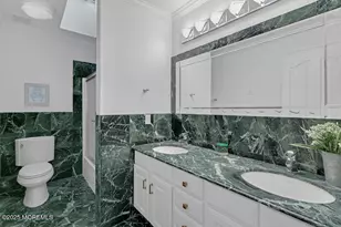 176 Oakland Mills Rd, Manalapan Township, NJ 07726 - Photo 38