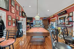 176 Oakland Mills Rd, Manalapan Township, NJ 07726 - Photo 10