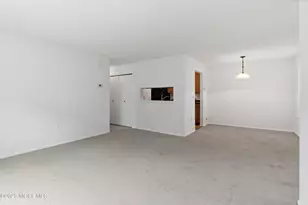 602 Violet Ln, Jackson, NJ 08527 - Photo 8