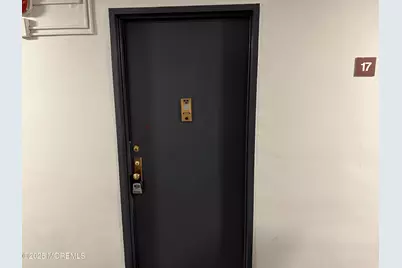 275 Prospect Street #J 17, East Orange, NJ 07017 - Photo 2