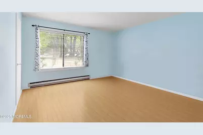 19 Manchester Court, Red Bank, NJ 07701 - Photo 12