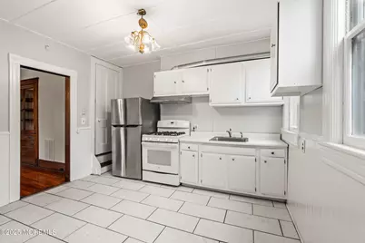 50 Peters Place, Red Bank, NJ 07701 - Photo 14