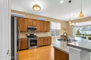 4 Exeter Dr, Freehold, NJ 07728 - Photo 36