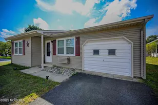 18 Westport Dr, Whiting, NJ 08759 - Photo 18