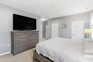 9 Eagle Ridge Cir, Lakewood, NJ 08701 - Photo 18