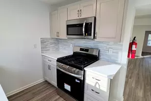 83 Bayside Pkwy, North Middletown, NJ 07748 - Photo 6