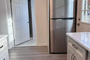 83 Bayside Pkwy, North Middletown, NJ 07748 - Photo 8