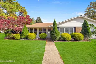 19A Edinburgh Ln, Manchester Township, NJ 08759 - Photo 2