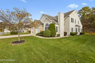 5 Longport Ct, Waretown, NJ 08758 - Photo 2
