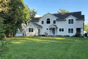 712 Sycamore Ave, Tinton Falls, NJ 07701 - Photo 1