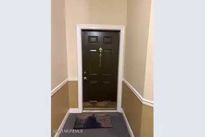 414 Sloan Court, Matawan, NJ 07747 - Photo 2